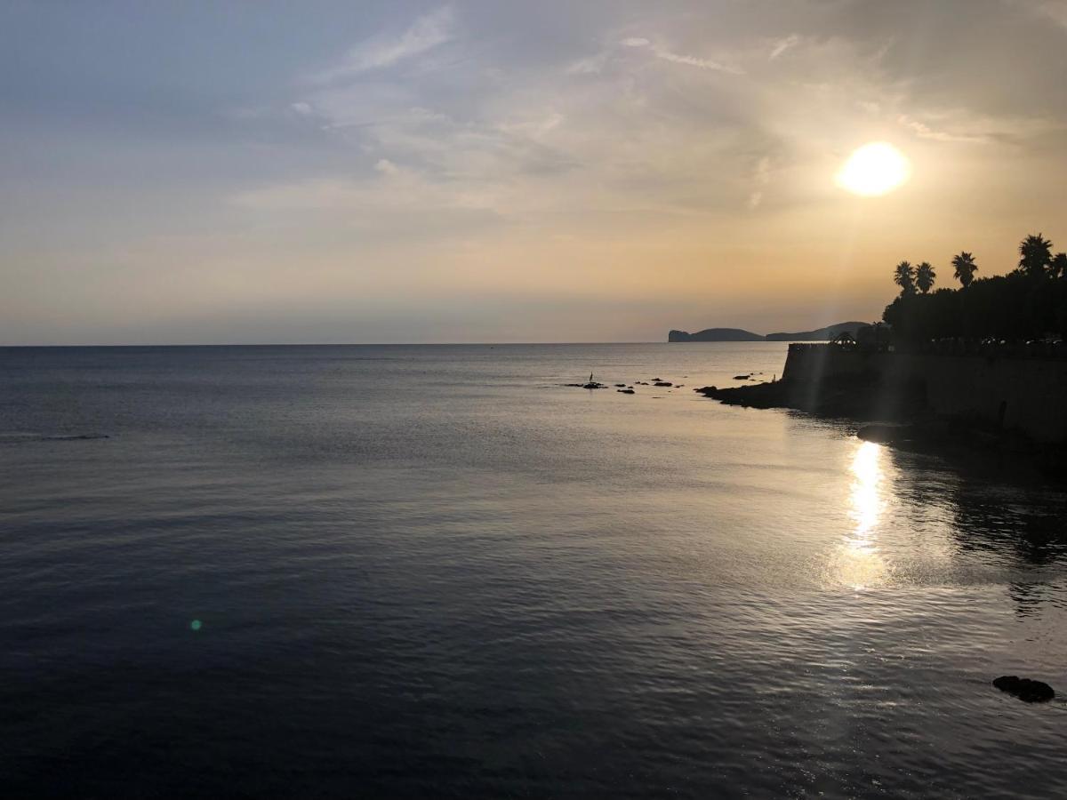 Casa Comoda A Due Passi Dal Lungomare アルゲーロ エクステリア 写真