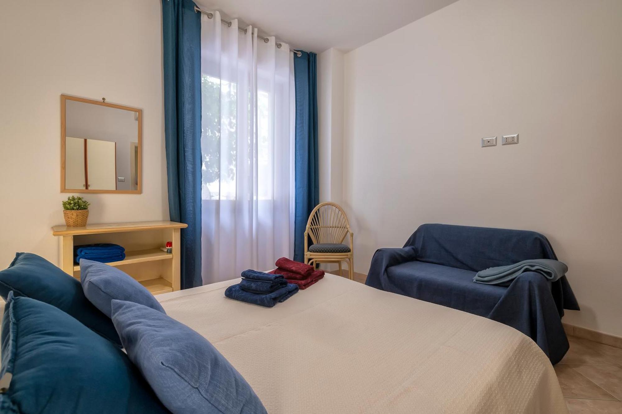 Casa Comoda A Due Passi Dal Lungomare アルゲーロ エクステリア 写真