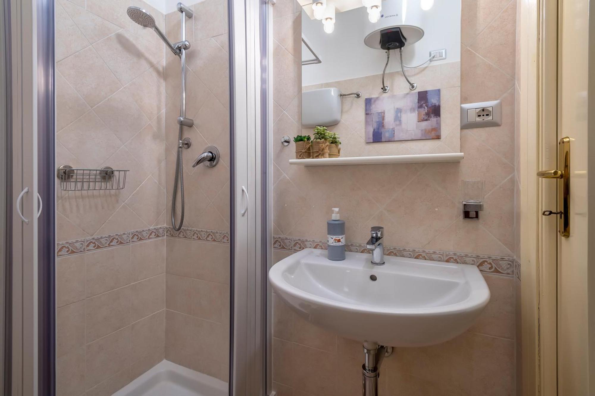 Casa Comoda A Due Passi Dal Lungomare アルゲーロ エクステリア 写真